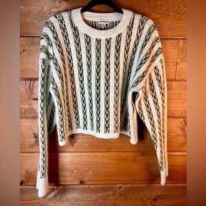 Vigoss Olive and Cream Striped Women's Cropped Sweater